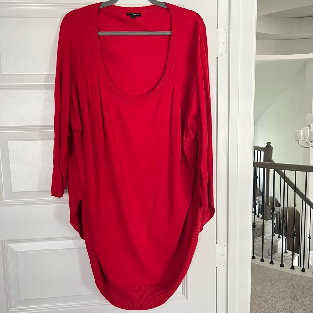 Express Red Scoop Neck 3/4 Sleeve Oversized Tunic Sweater